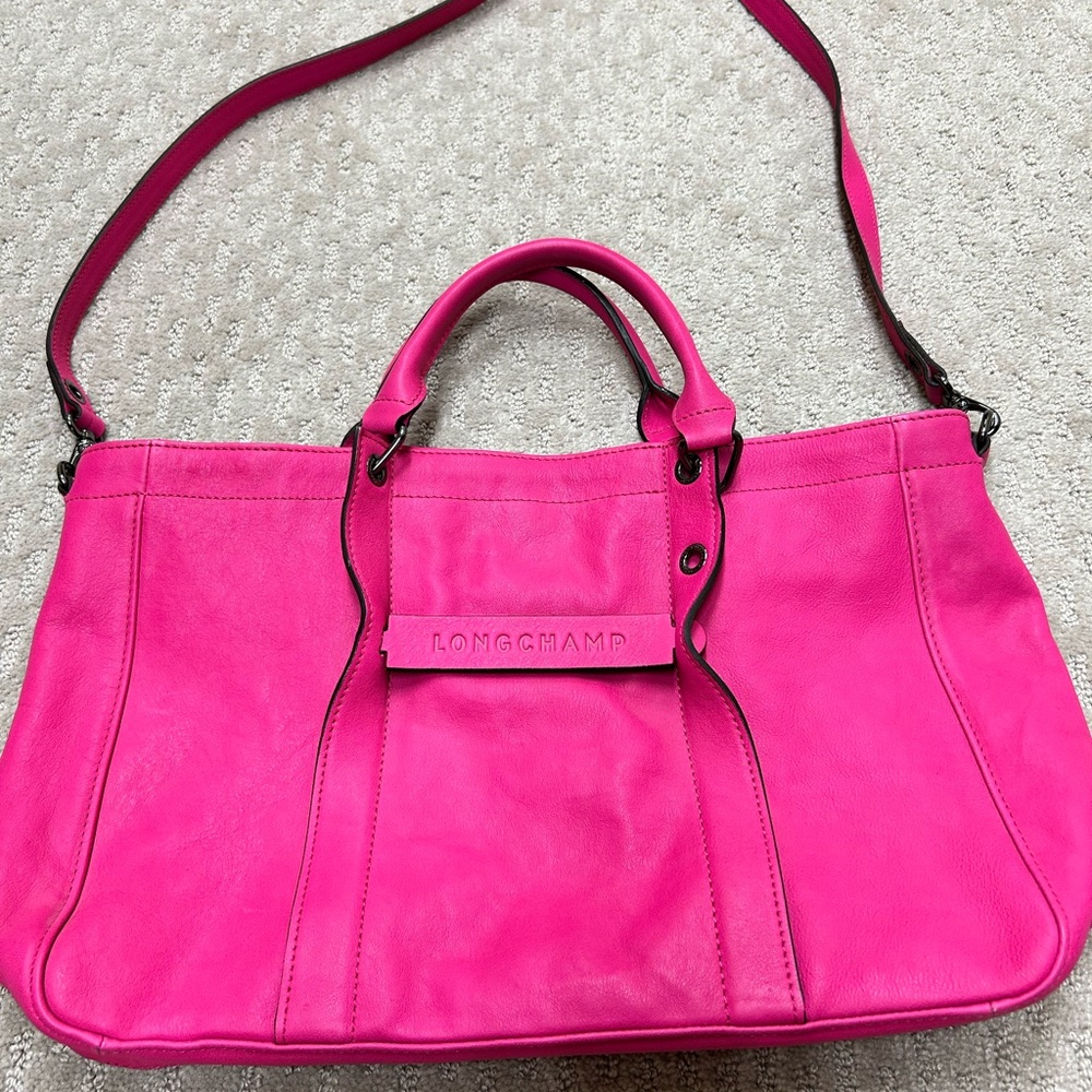 Longchamp Pink Large Shoulder Bag with Adjustable Strap and Luxurious Texture